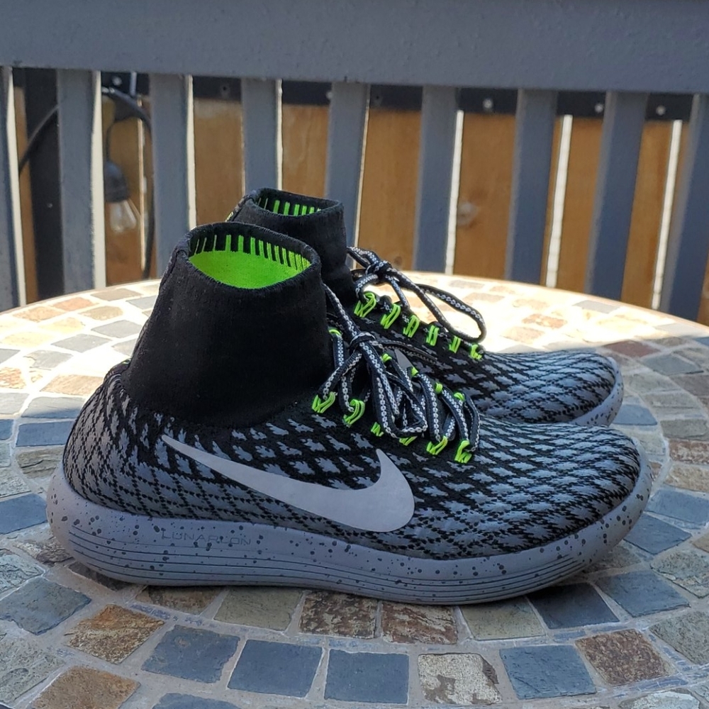 Nike Lunarepic Flyknit Shield women's 7.5